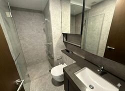 Avenue South Residence (D3), Apartment #584444531